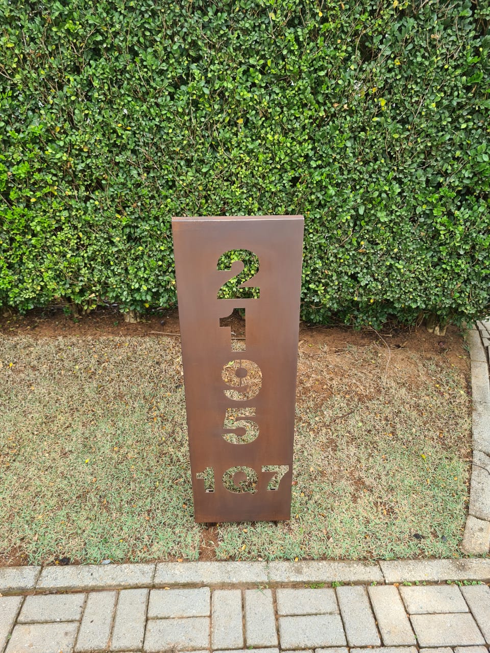 PLACA COM N�MEROS CP306