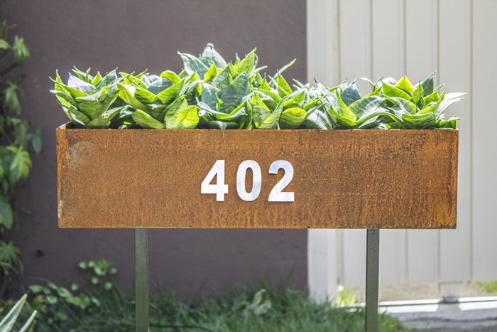 FLOREIRA COM N�MEROS CP305